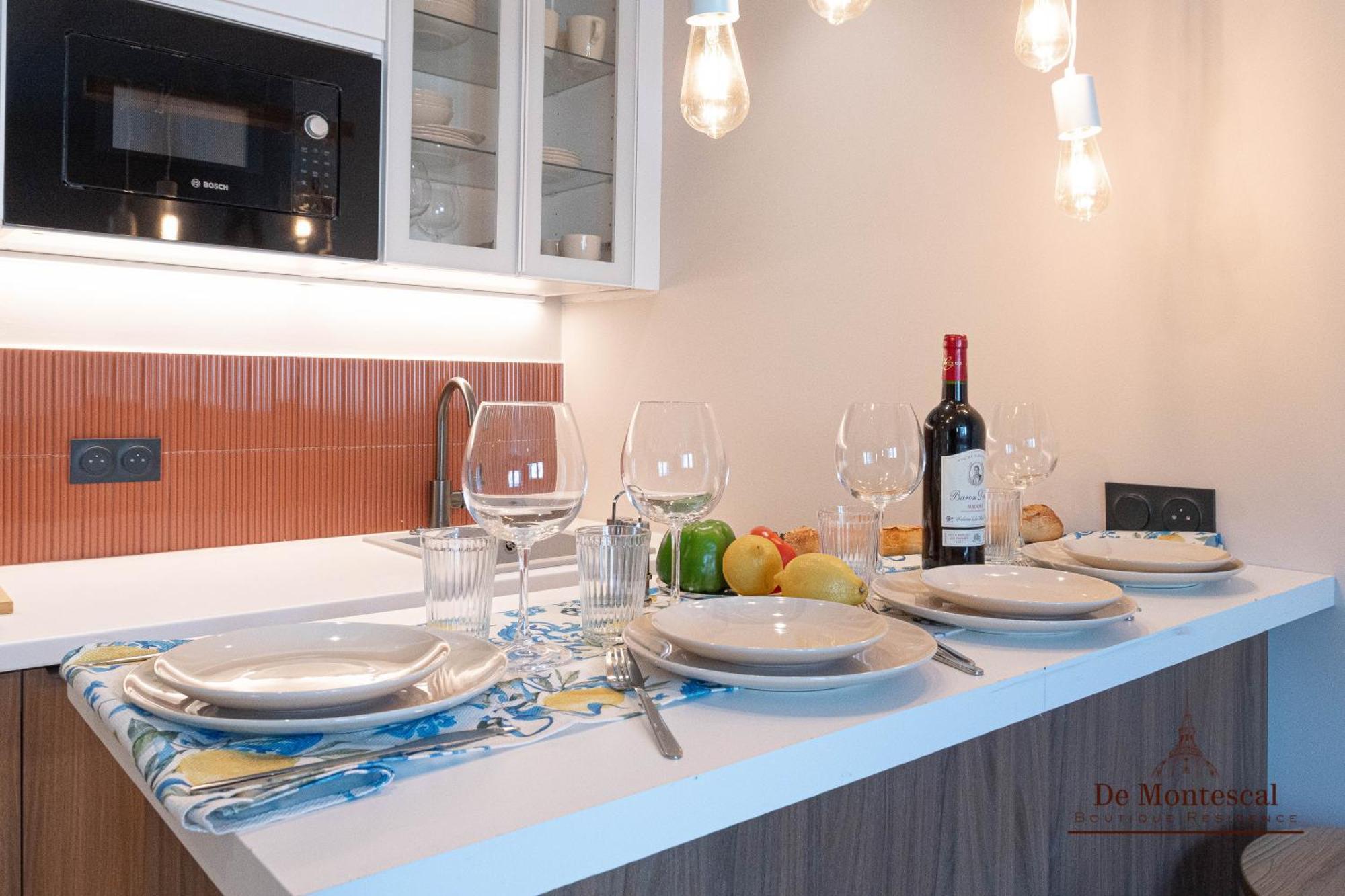 De Montescal Montparnasse Ac Appartment In A Prime Location 22 -36M2 Париж Екстериор снимка