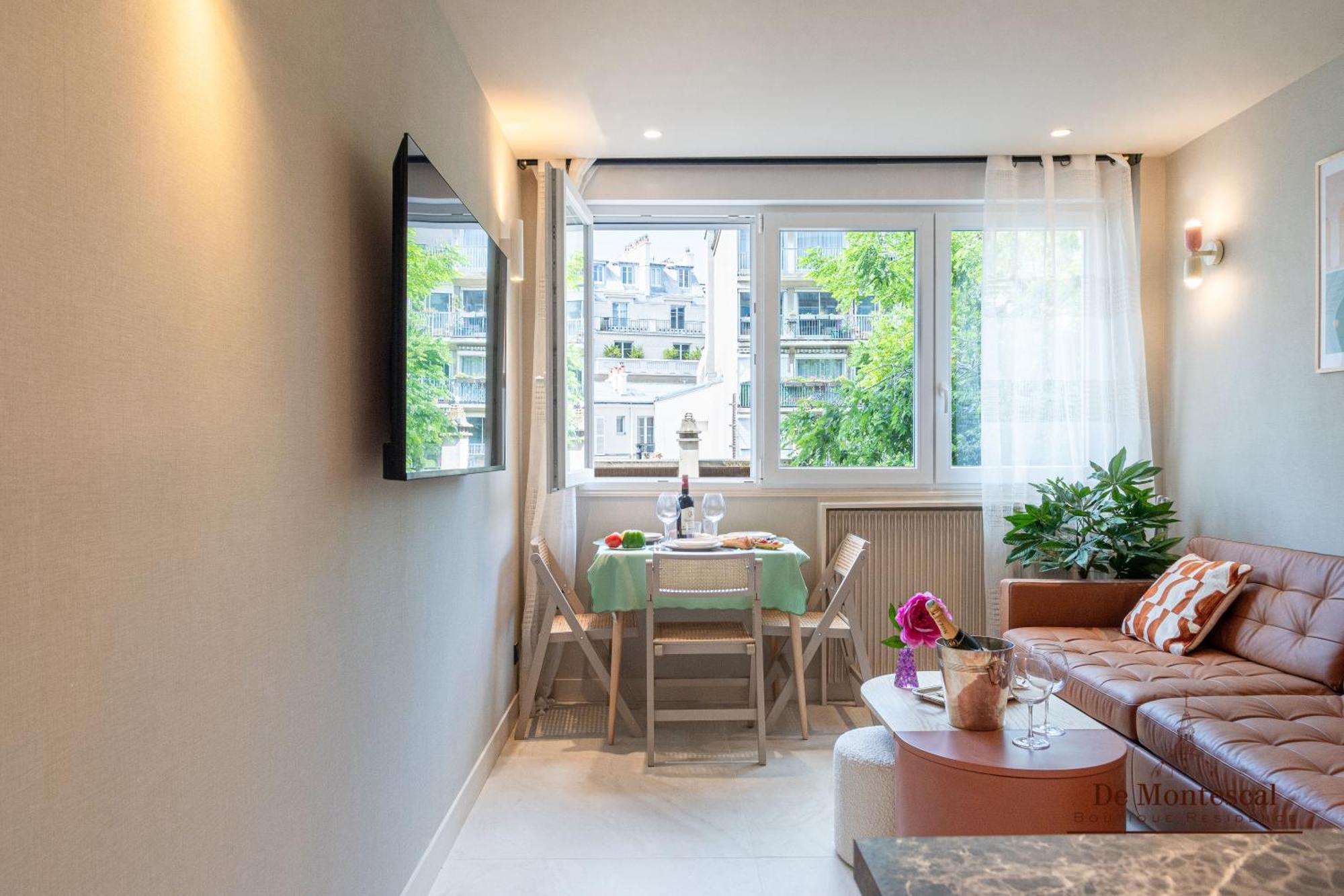 De Montescal Montparnasse Ac Appartment In A Prime Location 22 -36M2 Париж Екстериор снимка