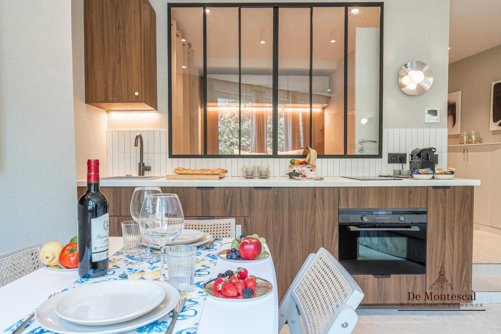 De Montescal Montparnasse Ac Appartment In A Prime Location 22 -36M2 Париж Екстериор снимка
