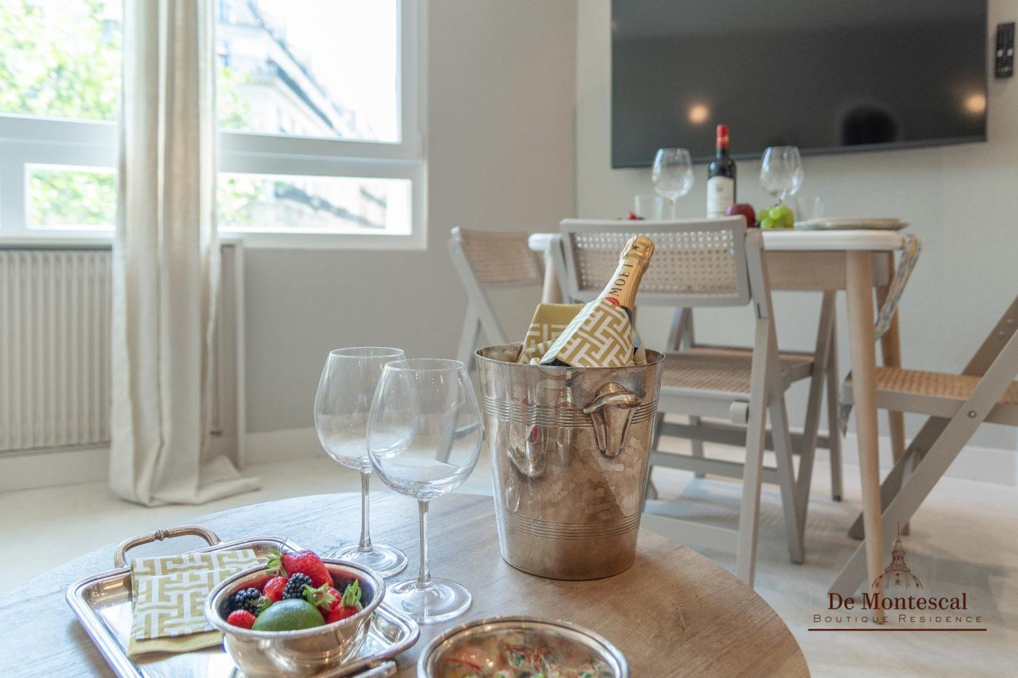 De Montescal Montparnasse Ac Appartment In A Prime Location 22 -36M2 Париж Екстериор снимка