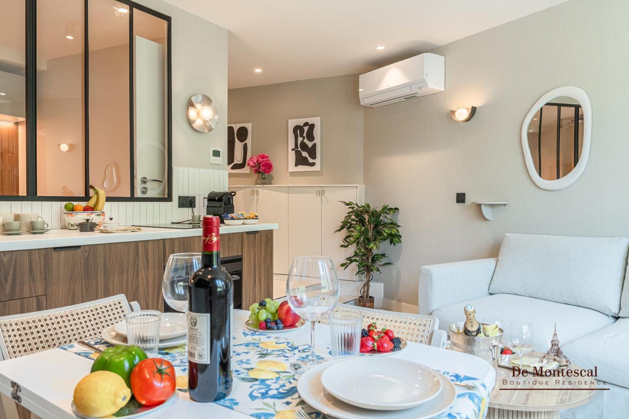 De Montescal Montparnasse Ac Appartment In A Prime Location 22 -36M2 Париж Екстериор снимка