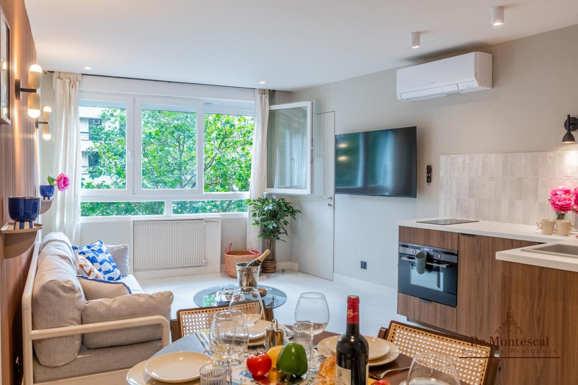 De Montescal Montparnasse Ac Appartment In A Prime Location 22 -36M2 Париж Екстериор снимка